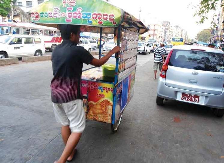DirectWinston's tweet photo. The Impact of #BoycottMovement Is Clear Now!

The carts that had been used 4 selling Myanmar #lottery tickets r now used for selling eggs &amp; grocery😁

Bc people r boycotting every business related with military junta, including paying taxes

#WhatsHappeningInMyanmar #缅甸 #พม่า https://t.co/qU4DdnVjRD