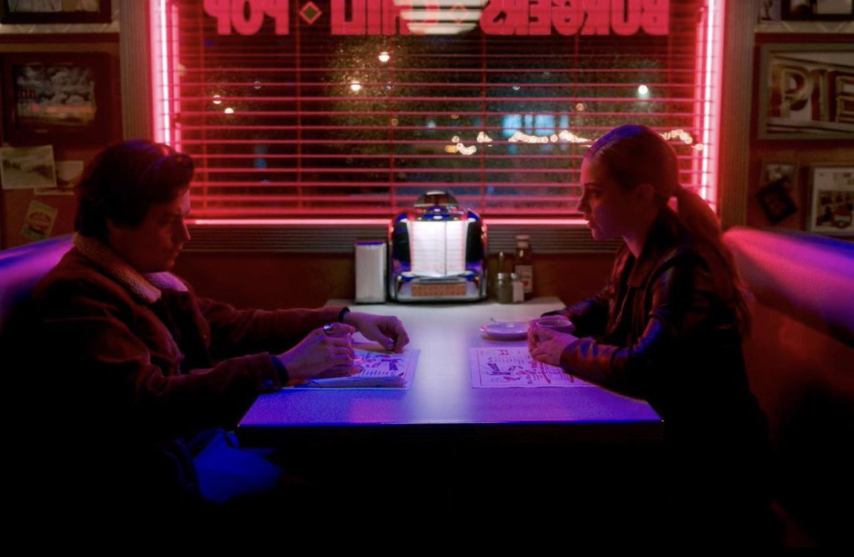 —; 

         ( <a href="/townnarrator/">𝑱𝑶𝑵𝑬𝑺</a>/ @knitcrown )