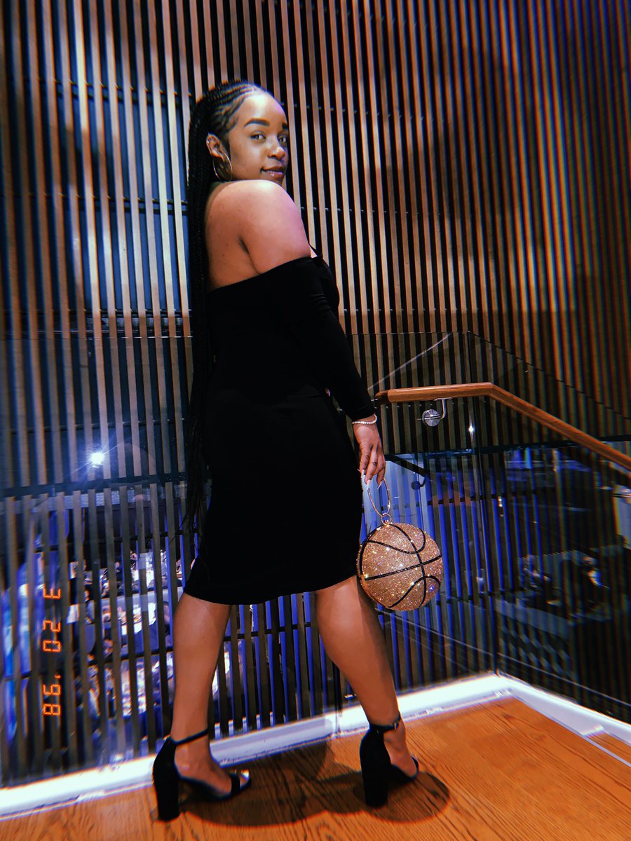 Itsjustberry23's tweet photo. God Bless These 20 Somethings #Happy26ToMe 🥳💖 https://t.co/E9EfNitvb6