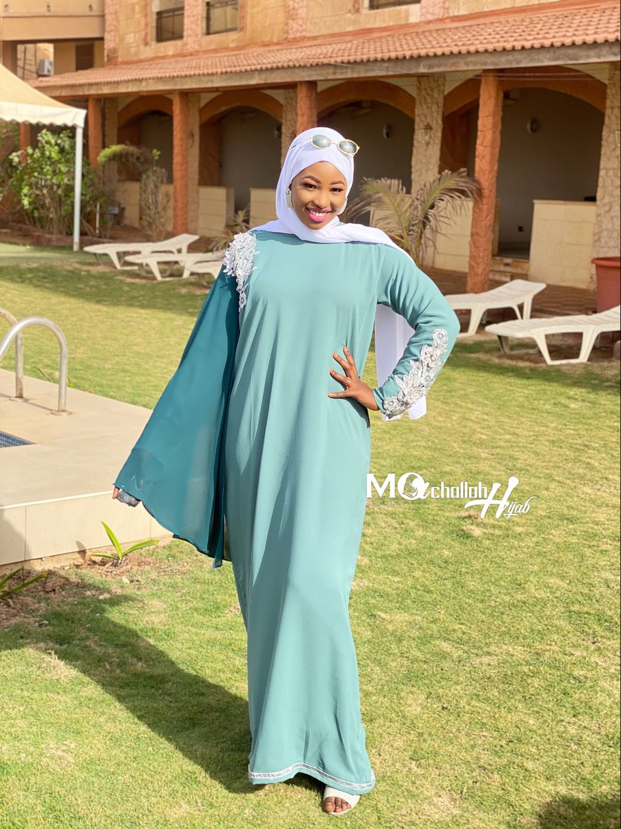 Machallah_Hijab's tweet image. Jeu CONCOURS🎁🎉
J’offre l’une des tenues à la personne qui aura le plus de RT INCHALLAH.
Fin du jeu Samedi 27 MARS 2021.