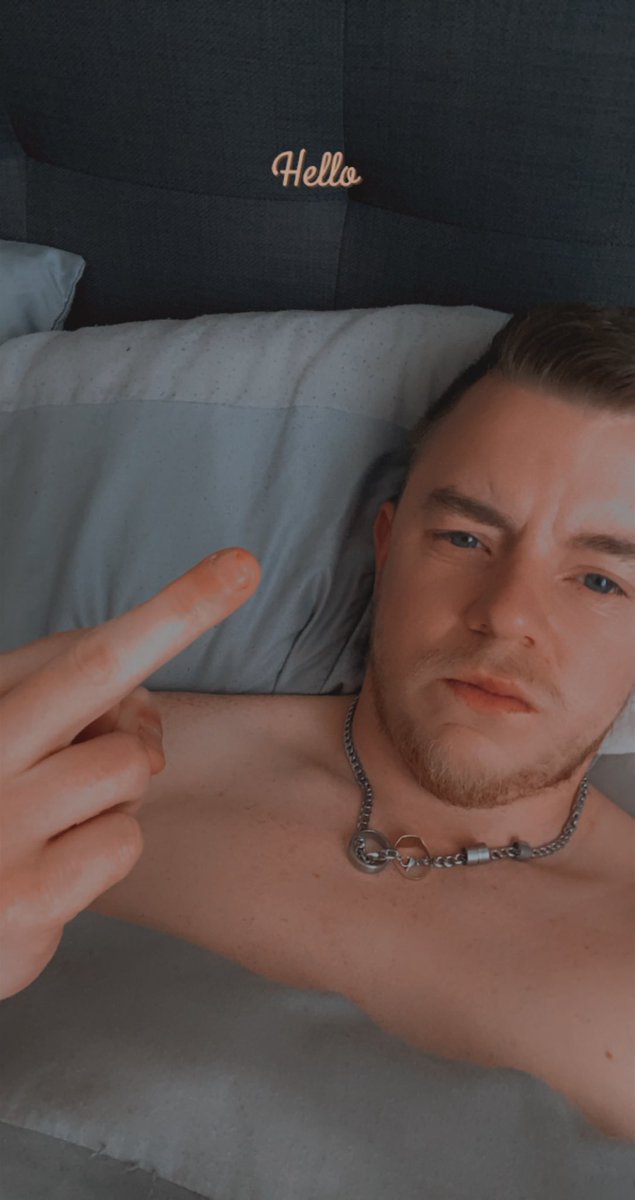 masterste69's tweet photo. Soo who wants to play the #RT game with me? Time to drain some little piggy’s wallet! Get in my DMs #Feet #socks #worshipme #RTGAME #alpha #Master #cashwallet #cashmaster #cashpiggy #cashboi #cashfag #fetish https://t.co/PgllnqC8zY