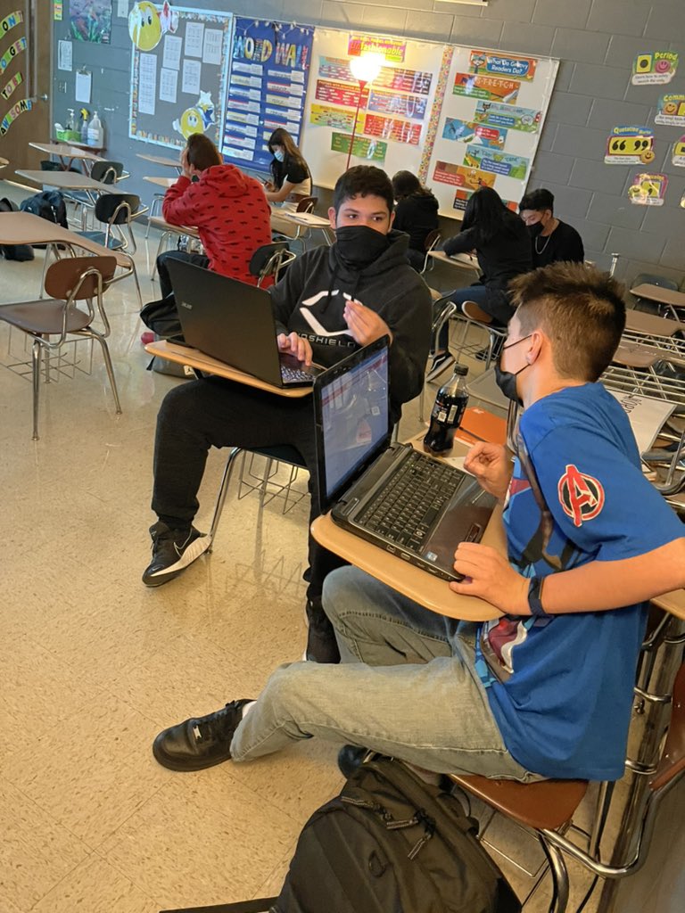 Working on our medical etymology projects while grooving to the #guardiansofthegalaxy soundtrack <a href="/LhsCars/">The CARS Crew</a> <a href="/LHSintheNews/">LaVergne High School</a>