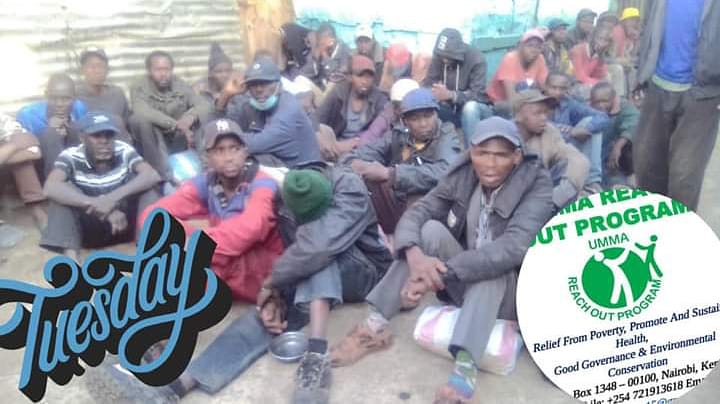 OutUmma's tweet photo. #DailyFeedingProgrammes

#HomelessStreetHustlersProgrammes

#MathareSlum https://t.co/Pc2tlYcWwR