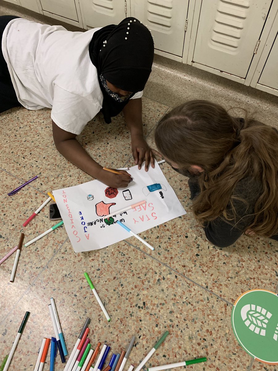 BloordaleMS's tweet photo. Students working hard on their mental wellness and Covid-19 safety messages. #selfcare #smho #tdsb https://t.co/Ez2vwtAvVe