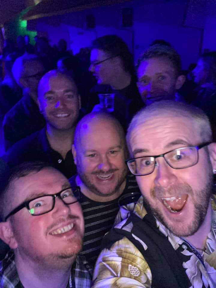 tinysaurus1979's tweet photo. #lastnormalphoto
@popsmith @GeekDoes @chazybobazy
Our last night 'out out' at the brilliant @LouiseRedknapp concert 🕺🕺🕺 https://t.co/bj21LE3l3v