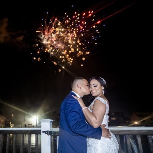 What better way to show all your guests that special spark between you and your groom than by actual FIREWORKS? 🎇 🎆
​
​At Russo's, all you have to do is tell us your vision, and we will make that a reality.