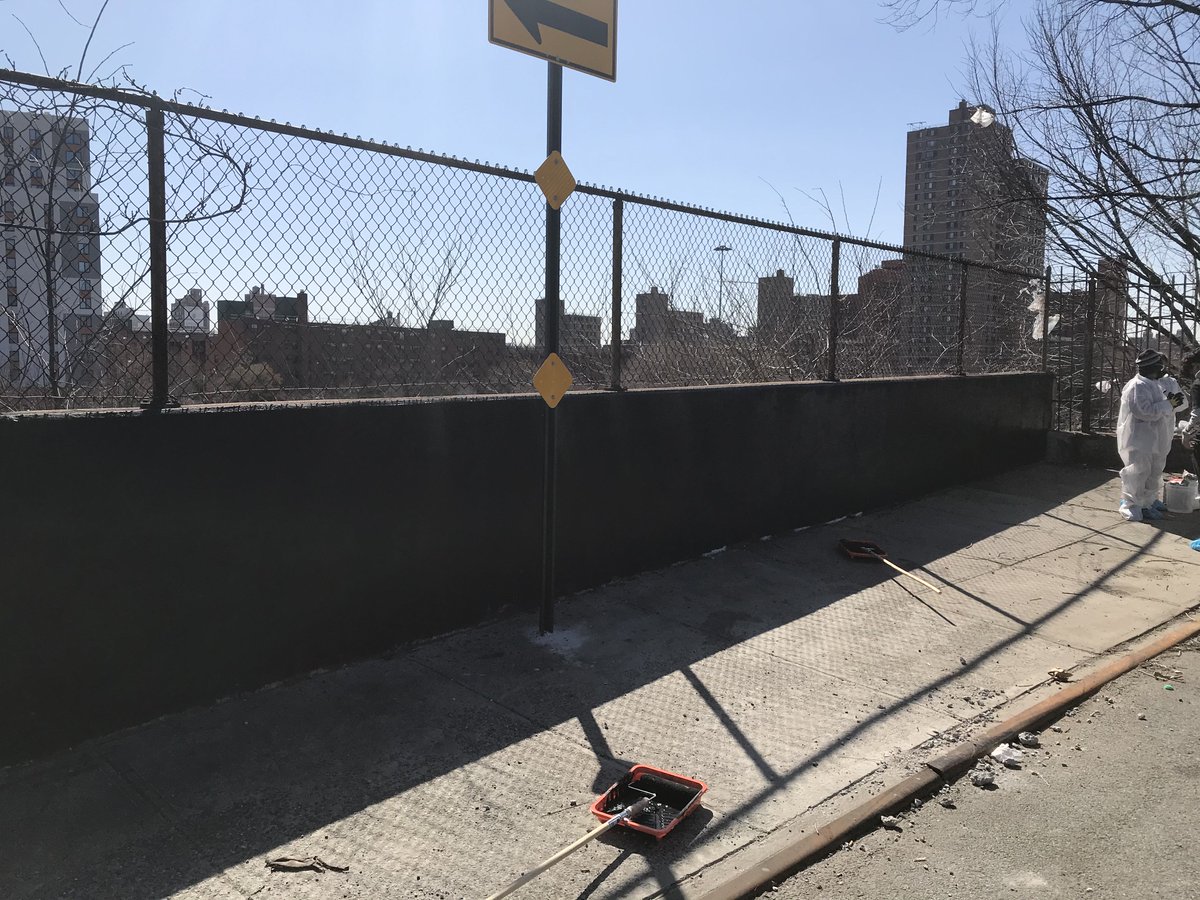 NYPD 44th Precinct tweet media