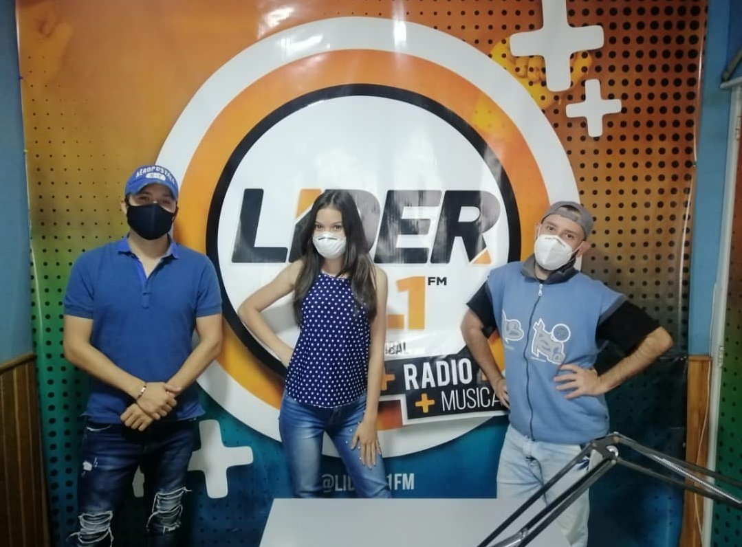 Ahora somos nuevamente un trio...

<a href="/elfranklinp/">Franklin Pineda📻</a>
<a href="/lavozdeale/">Jennyffer Alejandra López</a>
<a href="/ElEdwardCamacho/">El Edward Camacho</a>

Por <a href="/Lider91fm/">LÍDER 91.1fm</a> de 10:00am hasta las 12:00m.