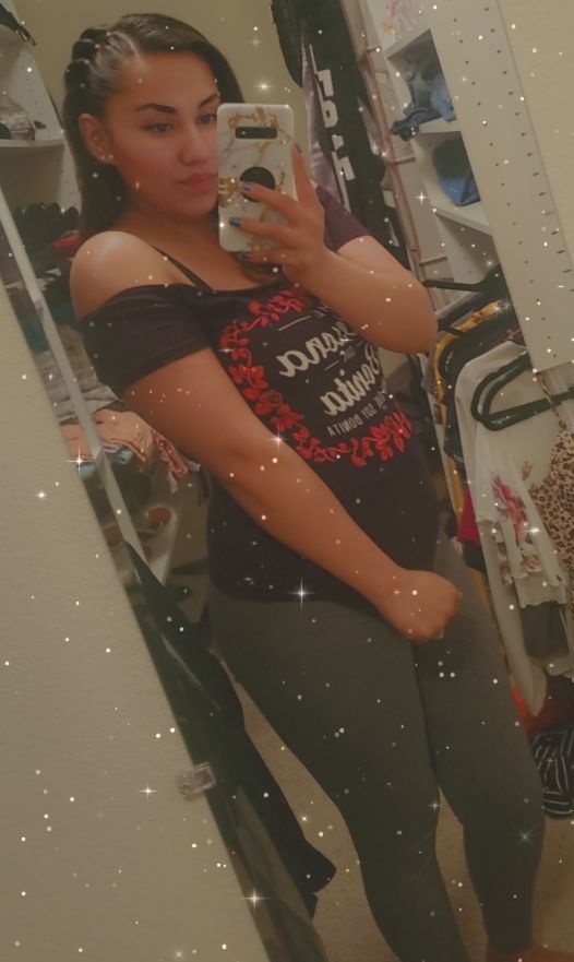 MonseD7530's tweet photo. Felling good 2 months after bby. 
#postpartumbody
#stillwomanenough #fellinggood
#fewextralbs 🤷‍♀️😊 https://t.co/aw5YV7qayN