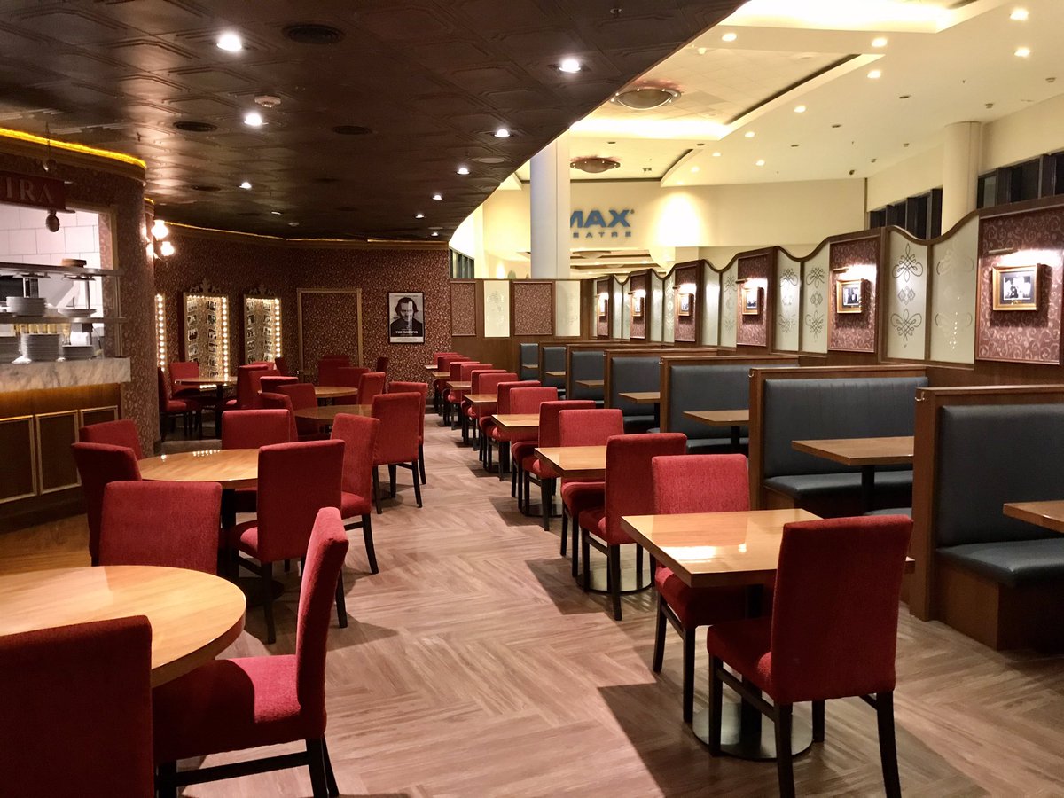 titoloizeau's tweet photo. Y este jueves 25.3 volvemos a abrir El Capitan Deli después de 378 días cerrados. Estamos preparándonos para esperarte a partir de 19:30 hs en Norcenter para una rica cena con amigos, pareja o familia.  El plan ? Cena El Capitan + peli en cine Showcase Norte. Cruzamos los dedos ! https://t.co/6PnJTjpXc7