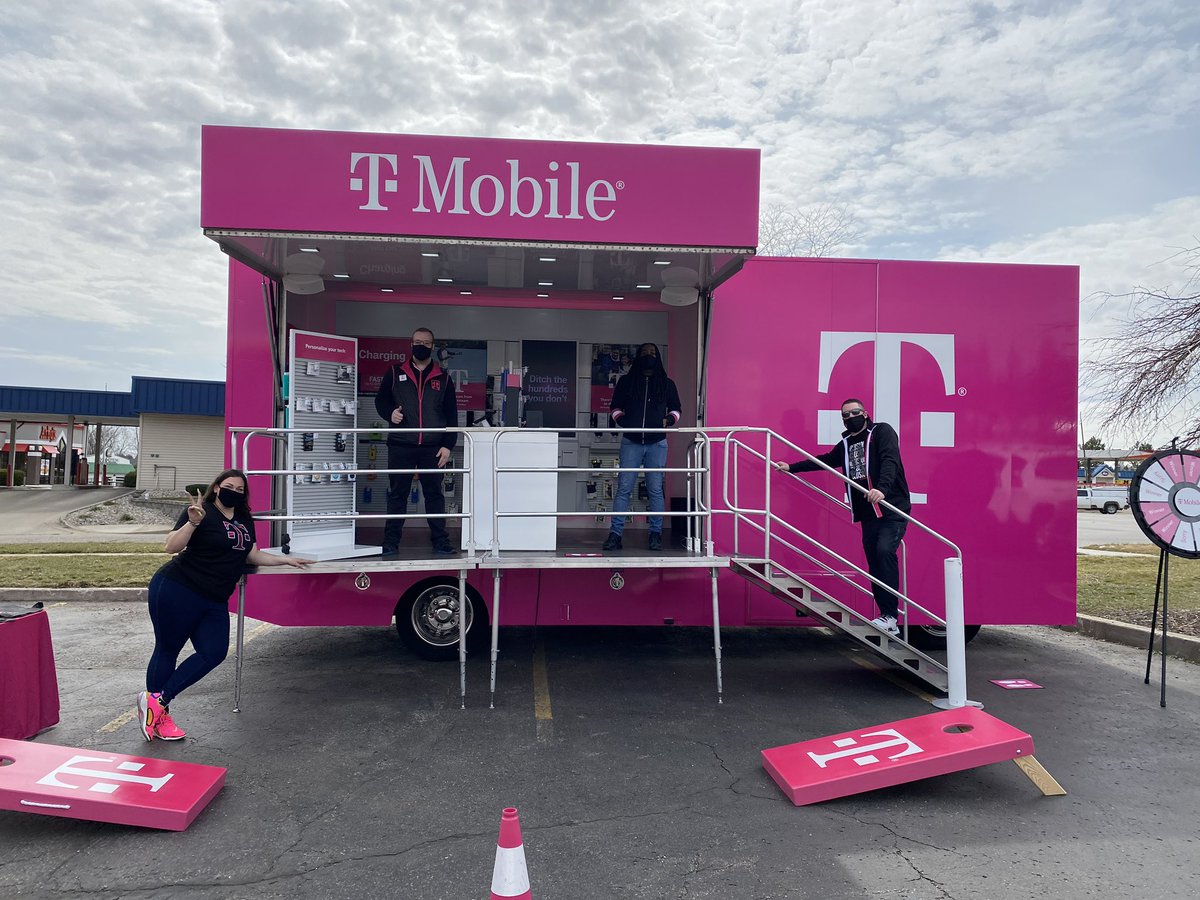 Could not be more excited or proud of this crew after DAY ONE on the truck knocking out 9 NEW ACTS TODAY!! <a href="/BurgerKing/">Burger King</a> in #Portland is the place to be for #tmobiletuesday! They are most definitely #ALLIN