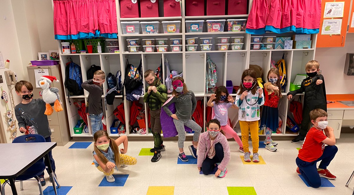 mrswirthin1st's tweet photo. A MARVELous group of SUPER HEROES! #srespiritweek @ScottsRidgeES https://t.co/uplGtiAuPl