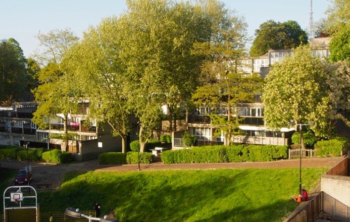 lswaffield1's tweet photo. Lambeth council claims 76% of people living at Central Hill estate are happy to have their homes demolished. 
If this were proved via a simple ballot, Lambeth would get funding from GLA. Lambeth refuses. Why would that be??? https://t.co/tnEkoOcv1m