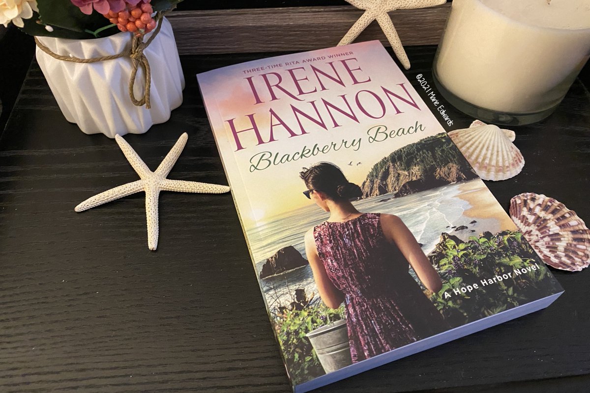 MarieEdwards429's tweet photo. #BookBlog #BookReview #ReadingExcursions #BlackberryBeach #HopeHarbor
🍇🏖️ "Blackberry Beach" (Hope Harbor #7) 🏖️🍇 - Book Review
https://t.co/d98t98hyKh
@IreneHannon @RevellBooks #InterviewsandReviews https://t.co/CwujBeRkV7