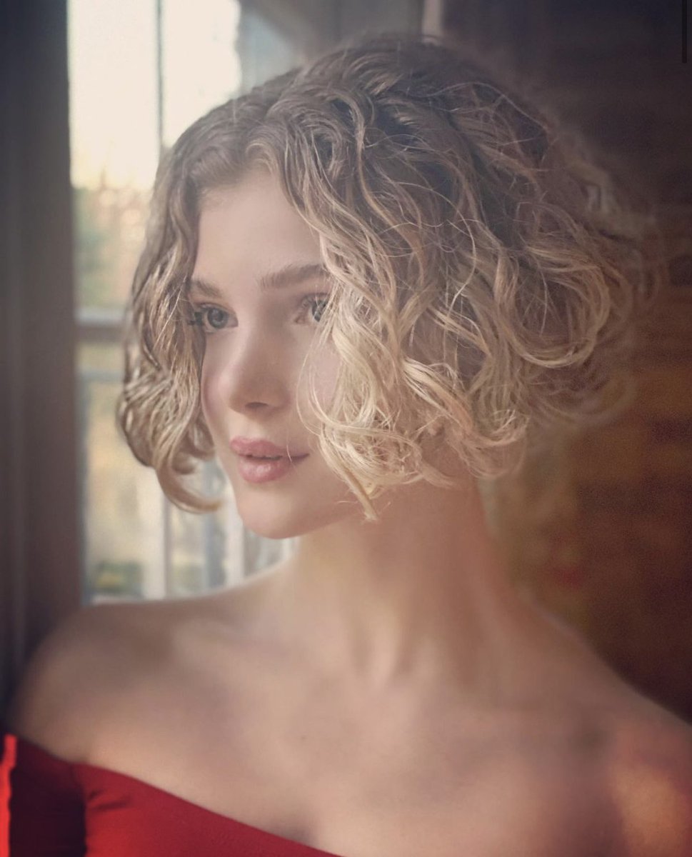 ElenaKampouris's tweet photo. Something special coming 4 you tomorrow...stay tuned it’s gonna get wild !! #surprise #jupiterslegacy #netflix #wondercon picture credit my fellow Greek super στυλίστας Michael Dionysiou ✨💙#exciting #news #superhero #mustee #netflixandchill #fun #action #epic #comingsoon #Greek https://t.co/0hCQCtbWHe