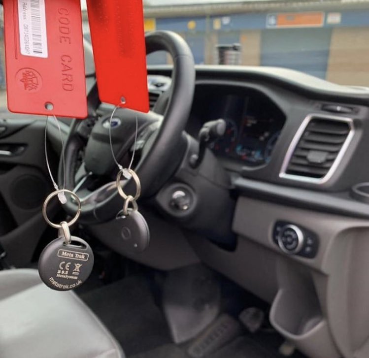 kev_south's tweet photo. This Transit Custom now protected by @MetaTrakUK VTS S5 Deadlock in Blackburn. 

Credit: @automobiliuk 

#metatrak https://t.co/BGrYXCCsoF