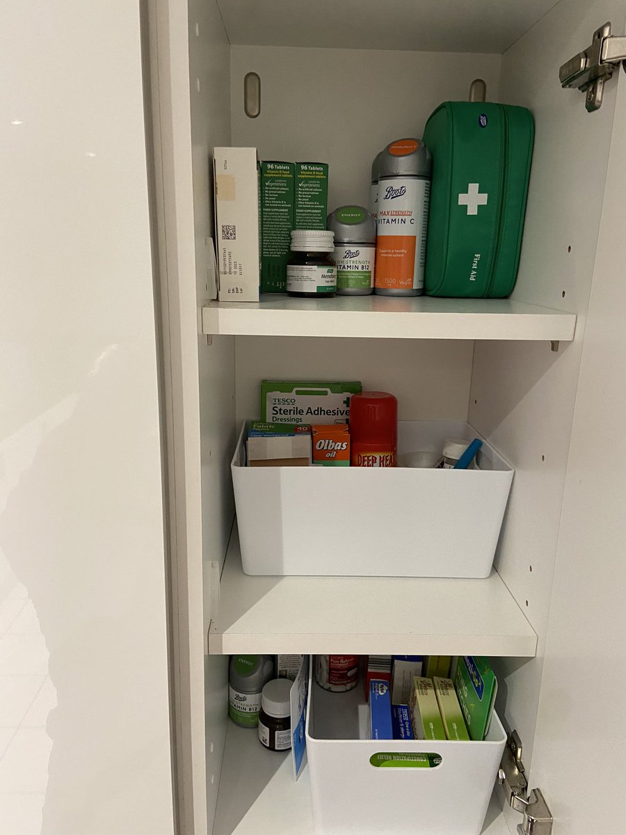 cmajorchange's tweet photo. Sometimes finding a small area to work on is the best idea. How about starting with #medicines and #vitamins. Remove everything out of date and store similar products together.
#Apdouk #SpringClearingWeek #MakingClutterCount #stneots #professionalorganiser https://t.co/8NeKLKZwUd