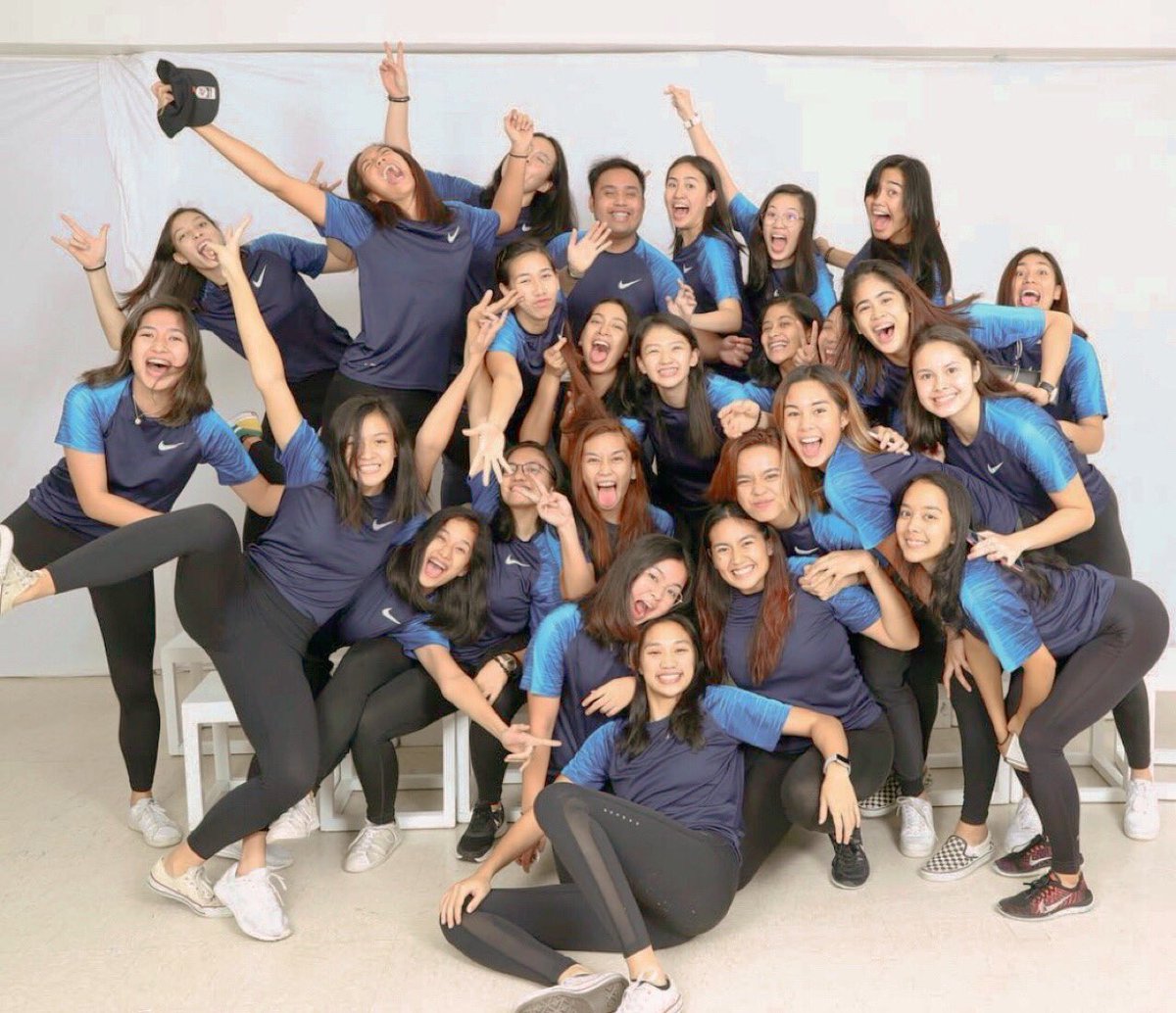 ladyeaglestan's tweet photo. □ in a relationship
□ single
☑︎ missing ateneo lady eagles https://t.co/4OXpQX2fML