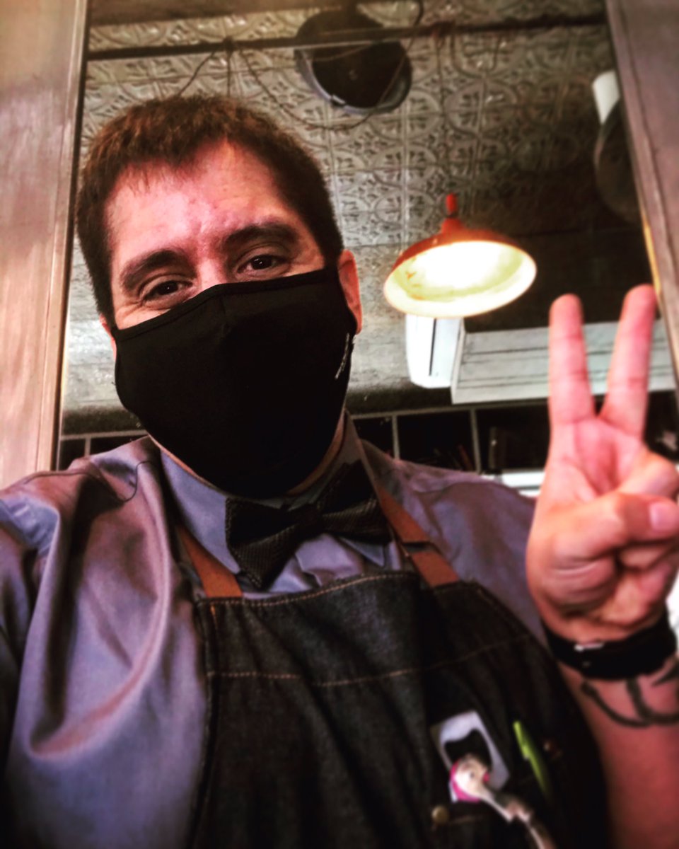 2Fafou's tweet photo. Today’s the Day! We re-opened with a new menu, new drinks, & new faces! Like me! Happy to be bartending again after a whole year!
#NYC #HeyBartender #BartenderLife #WearAMask #WashYourHands #ServerLife #Manhattan #Cocktails #Mixologists #TipOrGoHome https://t.co/GeN0OHkJTG