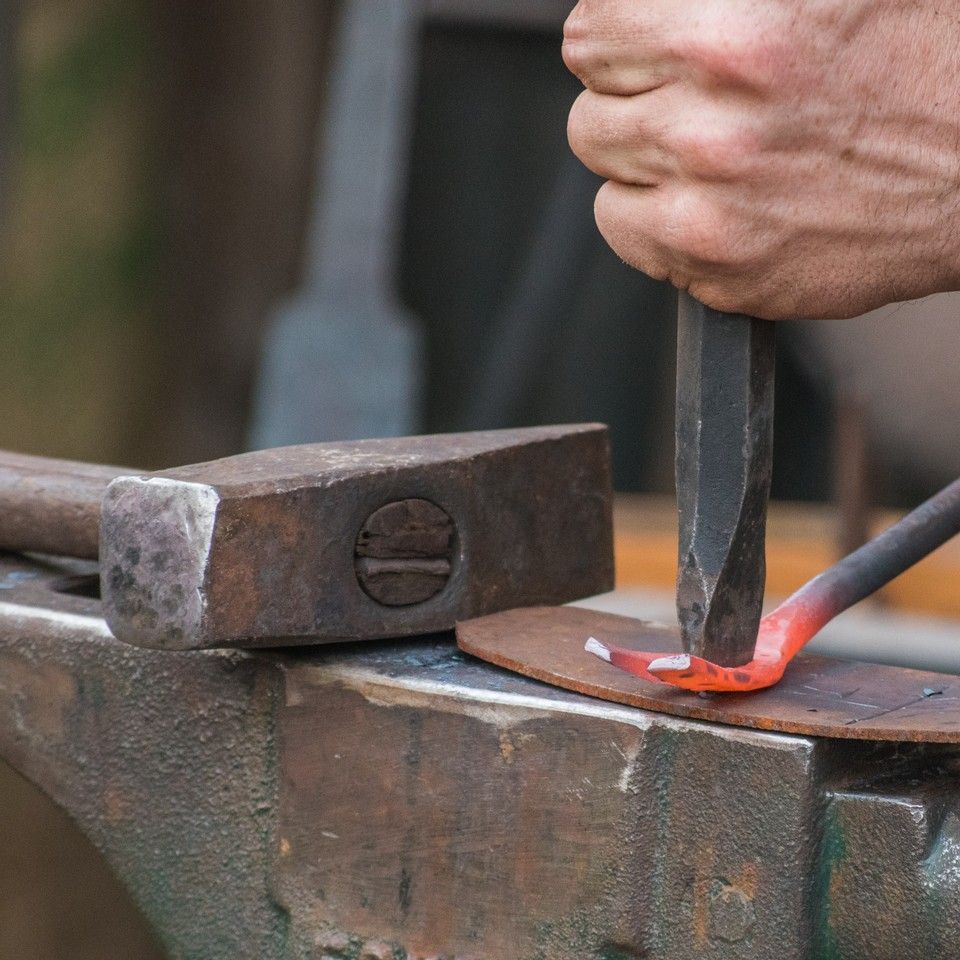 BritBuy's tweet image. Although we can't believe we're a year on from the first #lockdown, manufacturers and makers still need your support! Here are a few ways you can support for free:

🇬🇧 Follow us
🇬🇧 Like our posts
🇬🇧 Leave a comment
🇬🇧 Share onto your socials

#letsbuybritish #ukmfg