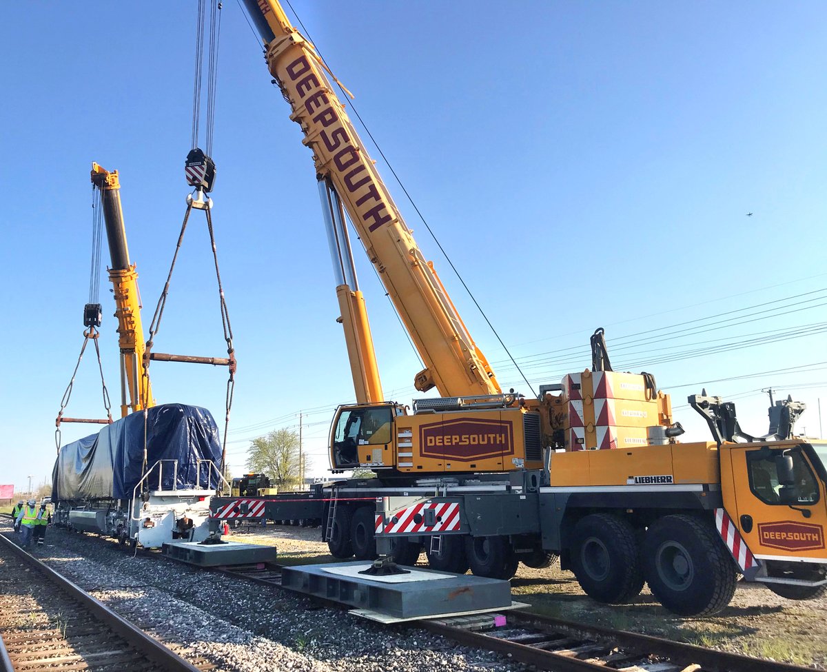 DeepSouthCrane's tweet photo. With #DeepSouth's help, #UnionPacific's historic George H.W. #Bush4141 locomotive arrived in College Station, TX, and will be permanently featured at Bush's presidential library and museum at @TAMU. We're proud to have helped out on this special project! https://t.co/IJ2sIvg3vi https://t.co/RdNhbtuymt