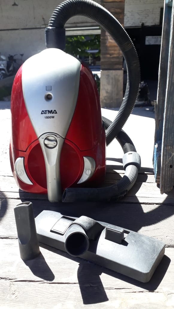 region20_arg's tweet photo. ✨ Aspiradora ATMA 1800W
✨ Todos los accesorios
✨ $3500

Más info: https://t.co/G3wi5oFnSD https://t.co/yBVtafssy1