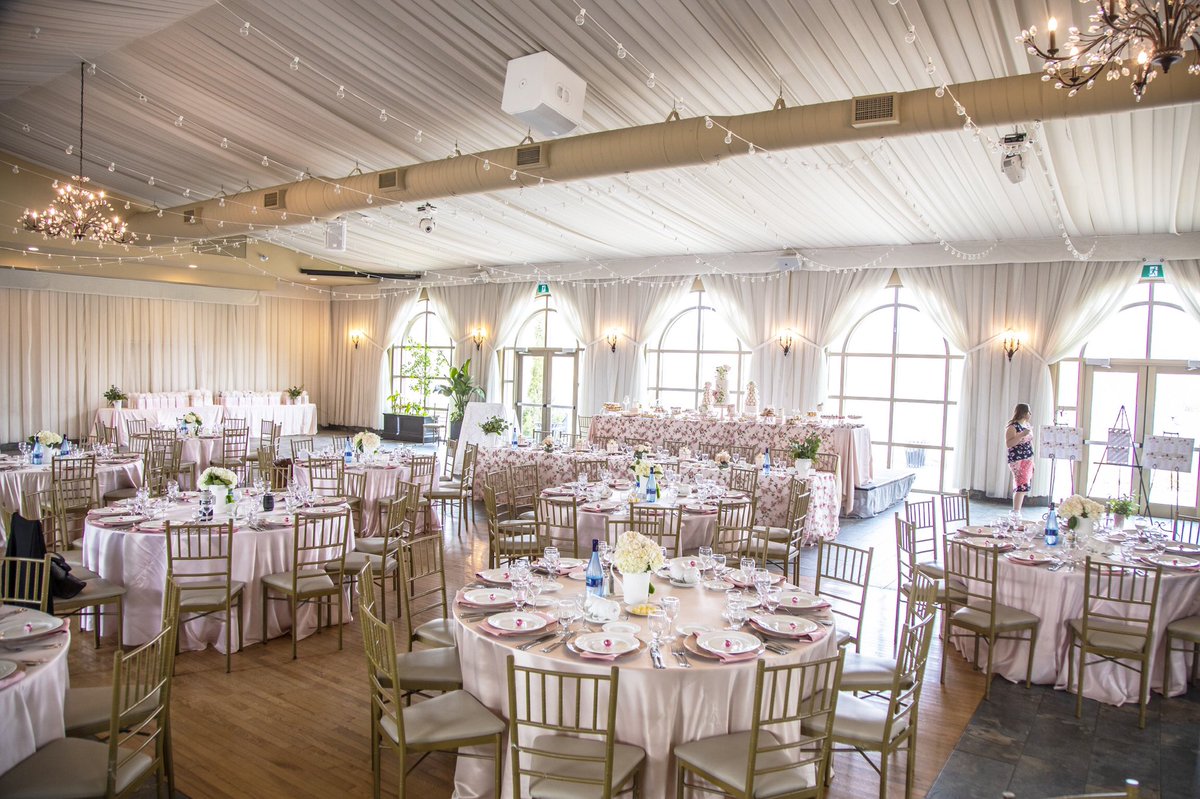 info_ambassador's tweet photo. A beautiful patisserie-inspired bridal shower in The Greenhouse🥐🍰 Photos via Everlasting Moments Photography📸 #torontowedding #bridalshower #torontoweddingphotography #torontobride #engagedintoronto #bridalshowerideas #torontoweddingvenue #lovelocalcaledon #ontariowedding https://t.co/3AYACgudxJ