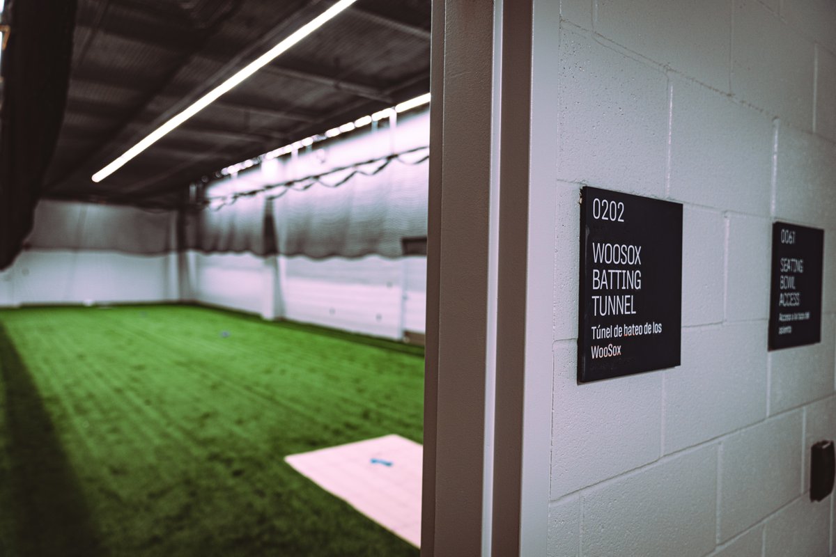 PolarPark's tweet photo. Who's ready to take some hacks?
#PathtoPolarPark https://t.co/itOUIkNRbE