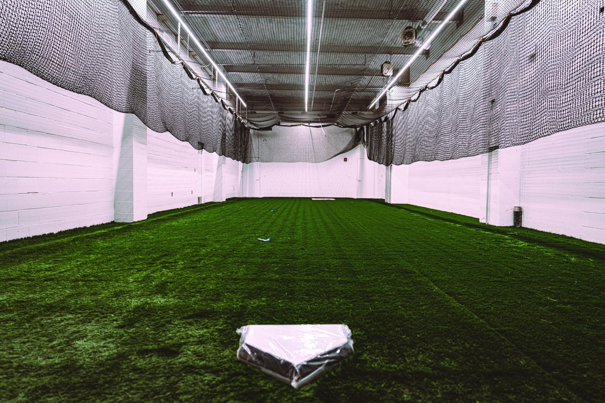 PolarPark's tweet photo. Who's ready to take some hacks?
#PathtoPolarPark https://t.co/itOUIkNRbE