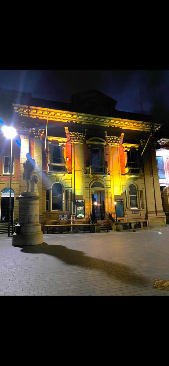 Kiddy_Town_Hall's tweet photo. Kidderminster Town Hall is supporting a national day to remember those who have died during the pandemic, and to show support for everyone who has been bereaved.
#dayofreflection #kidderminster #kidderminstertownhall #lossofalovedone #lightityellow #nhs #nhsheroes #mariecurie https://t.co/APSmNUw2Ys