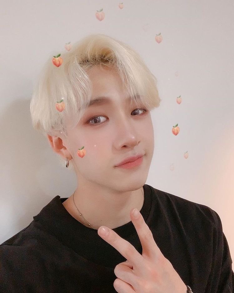 Bang_Channie__ tweet picture