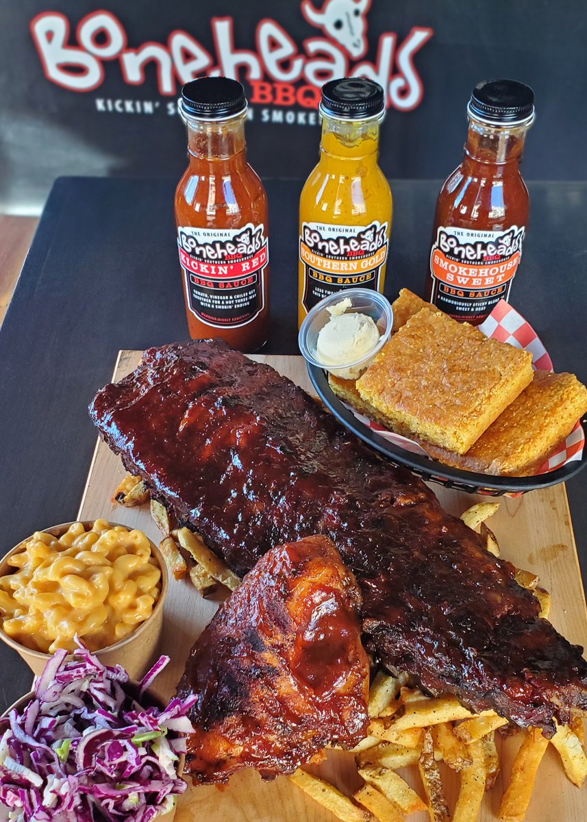 BoneheadsBBQ's tweet photo. Looks like supper to me!! 😋

#BBQ 🔥 #RibsnChicken #LownSlow #Springtime #HalifaxOGBBQ #OrderOnline #WeDeliver 🚙 #OrderUpLocal #Halifax #DowntownHalifax #SouthEndHFX https://t.co/wqjQWFnYYi