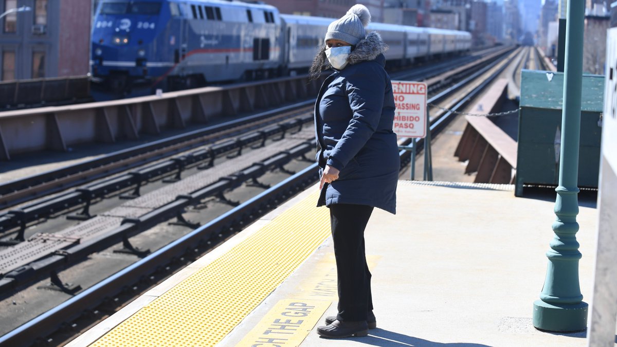 MetroNorth's tweet photo. That Tanya… she sure is terrific! Always stand behind the yellow tactile strip while on #MetroNorth platforms. You never know when a train may be coming. #MNRTRACKS #SafetyTweetoftheWeek https://t.co/5HA4fR840D
