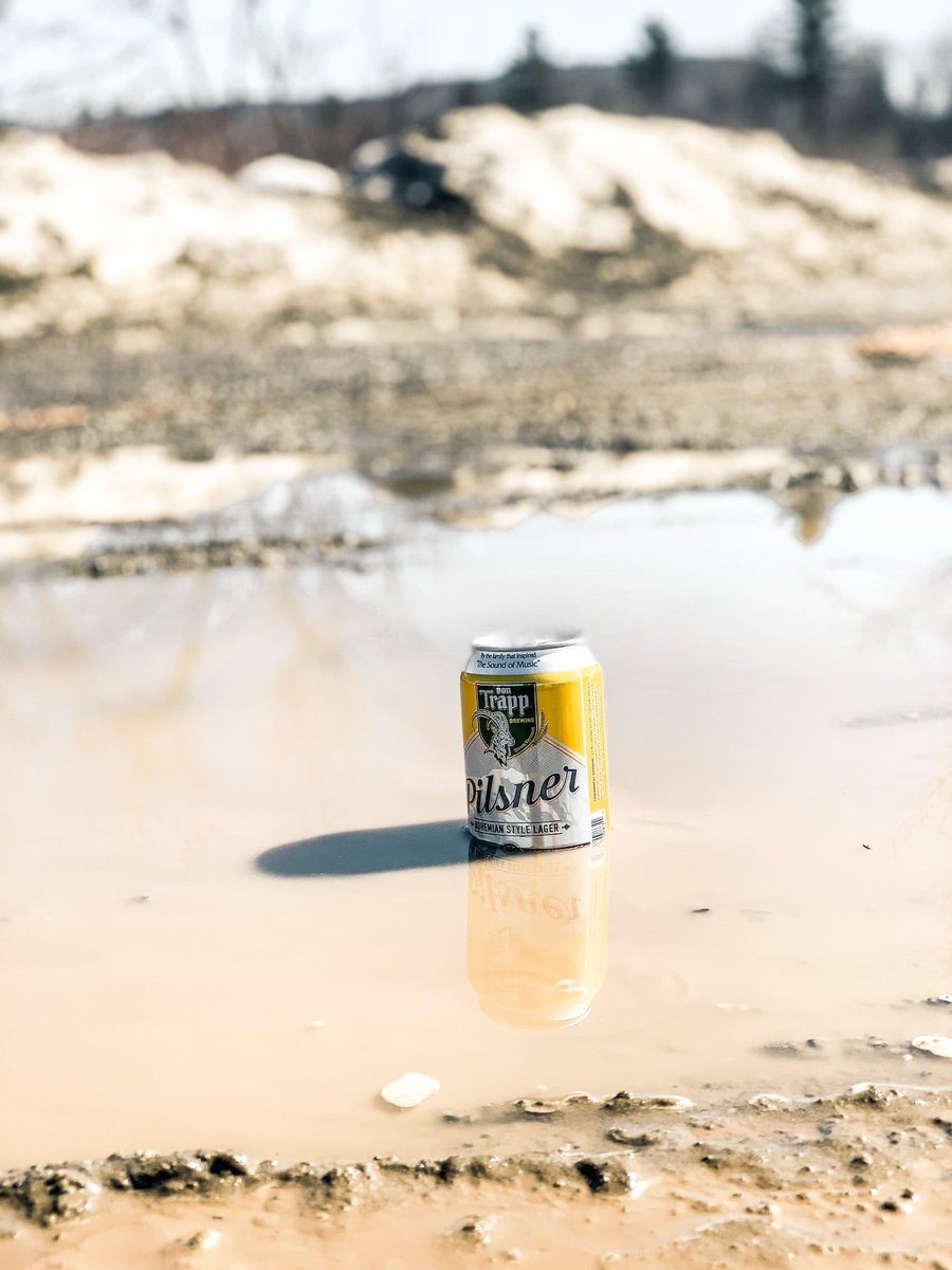 vonTrappBrewing's tweet photo. Sping, how we've missed you! It's a 65-degree heatwave over here and measuring about three inches deep into mud season! Now, back to cracking a few beers and getting an early start on that Vermont sun tan.

#welcometovermontweather #mudseason #springwaterlagers #thehillsarealive https://t.co/lF6DeuUZaP