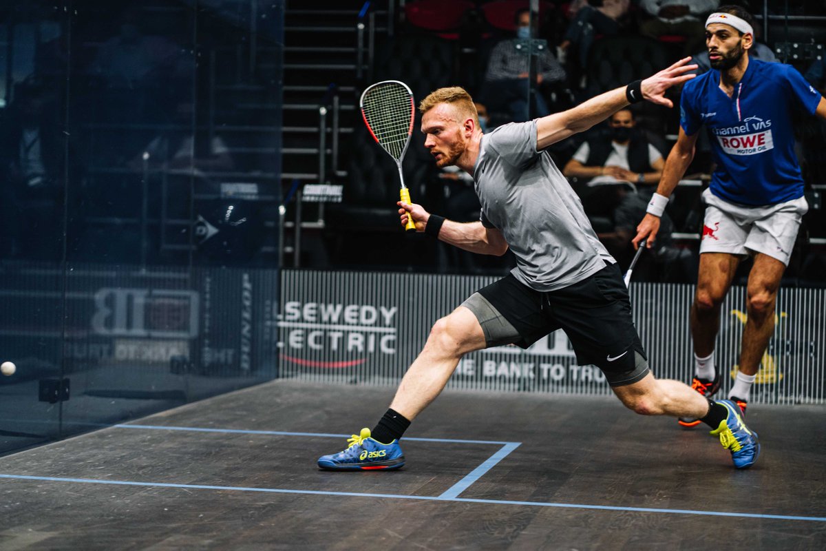 PSASquashTour's tweet photo. Result: CIB @BlackBallSquash Open men's QF

Another thriller in Cairo! 😲

🏴󠁧󠁢󠁷󠁬󠁳󠁿 [8] @JoelMakin beats [2] @MoElshorbagy 🇪🇬
3-2: 10-12, 11-3, 11-6, 7-11, 13-11 (91m)

#BlackBallOpen https://t.co/So11QCVMqu