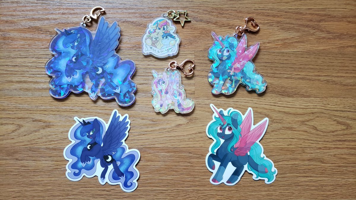 jackgraysonfox's tweet photo. Charms and stickers from @TheChimerasDen ! Thank you! #PVCF20 https://t.co/Z1VEQ21QmO
