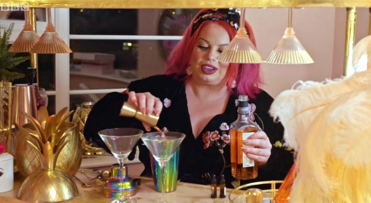 Amy Van Gar tweet media