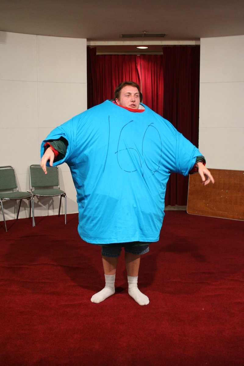 GoodAaron's tweet photo. FUN FACT: In college, I broke the Guinness World Record for most T-Shirts Worn at Once by a Single Human Being. 

It's been pointed out these photos no longer exist online anymore... so here there are.  My life is strange! https://t.co/GVgj00uy1B