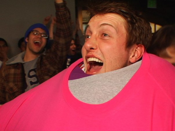 GoodAaron's tweet photo. FUN FACT: In college, I broke the Guinness World Record for most T-Shirts Worn at Once by a Single Human Being. 

It's been pointed out these photos no longer exist online anymore... so here there are.  My life is strange! https://t.co/GVgj00uy1B