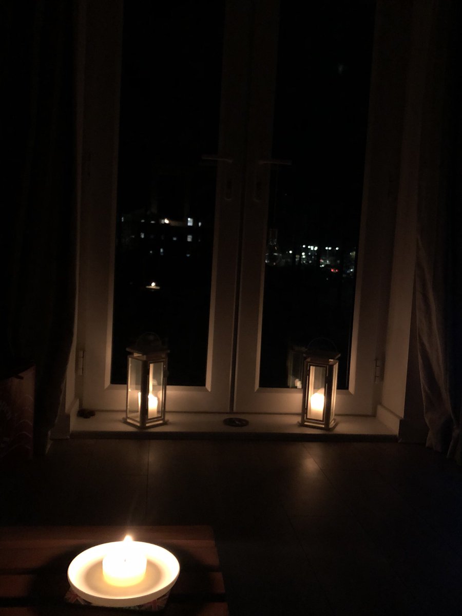 ChrisLincoln80's tweet photo. #DayOfReflection #LightForLives #NationalDayofReflection2021 #OneYearOfLockdown #OneYearOn 💛🕯 https://t.co/btQky4it8J