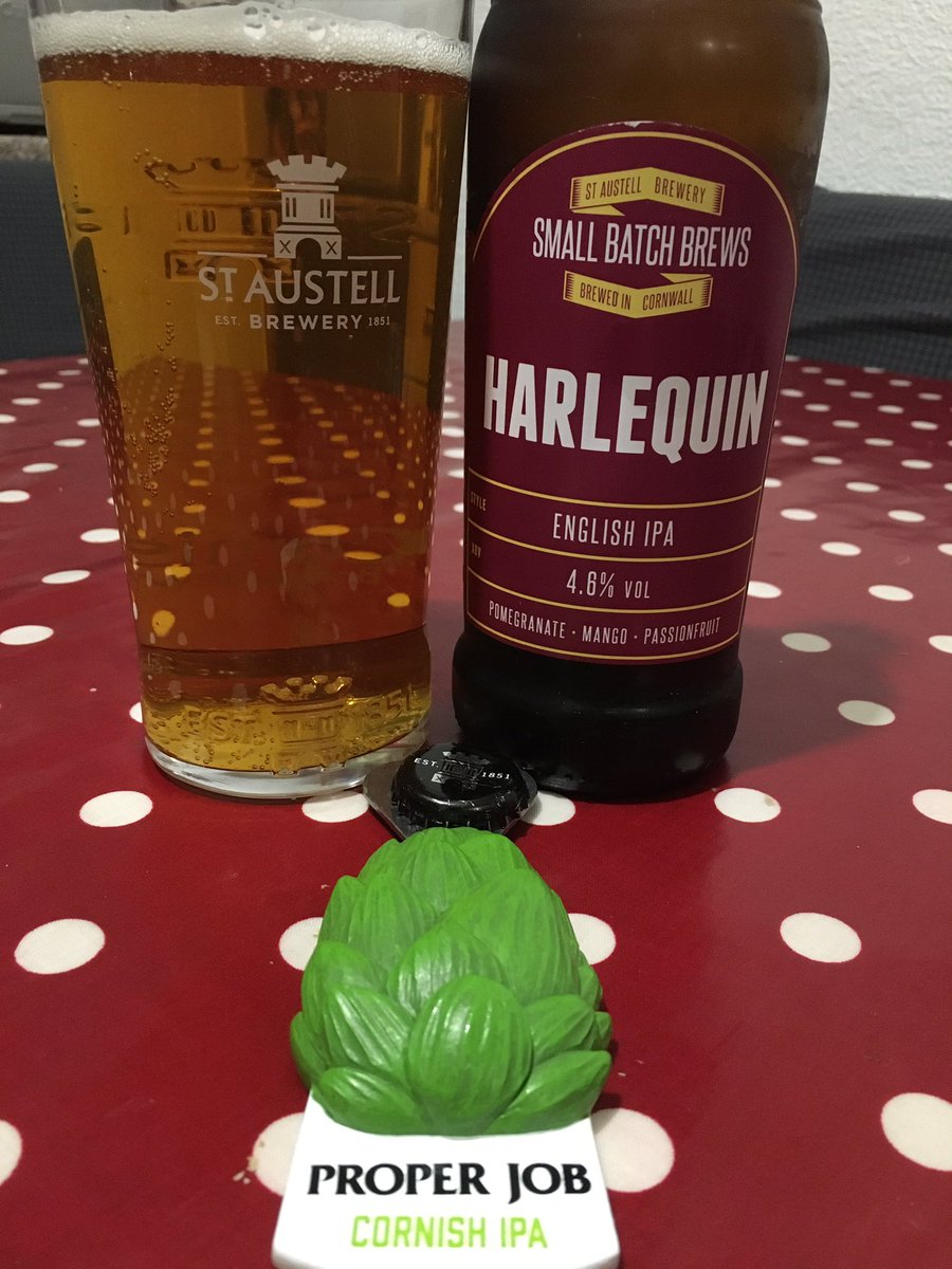 johanc77's tweet photo. Drinking a “HARLEQUIN” by @StAustellBrew ... Famous brews of theirs include @properjobale & @Tribute_Ale ALL of which are superb ales.
Highly recommend this brewery!! Cheers @roborton41 @_LauraHicks @Beermarketeer @RogerProtzBeer @HobdenMark @RealBMaxwell @MelissaCole ❤️🍻 https://t.co/FyHTVqJptw