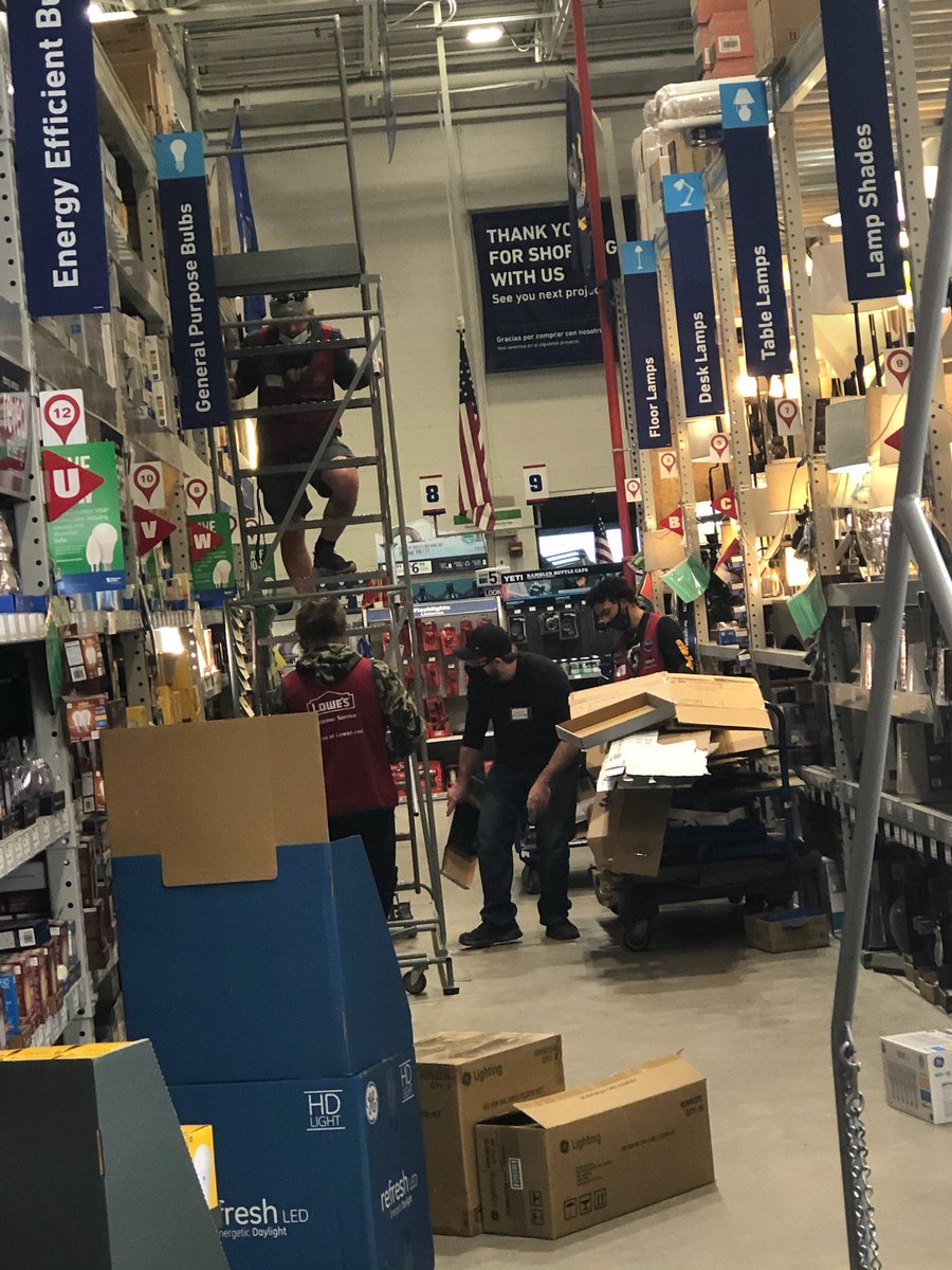 Cardboard challenge #2537! <a href="/Hol_Lis/">Holly Powell</a> <a href="/LowesRegion7/">Region 7</a> #95strongR7