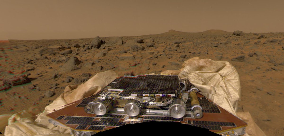 NASAMars's tweet image. Sometimes the way forward is to prove what's possible. In 1997, the aptly-named Pathfinder mission landed on Mars. As a technology demonstration, it deployed a rover named Sojourner after civil rights icon Sojourner Truth. The rover weighed just 23 pounds (10.5 kilograms). 1/3