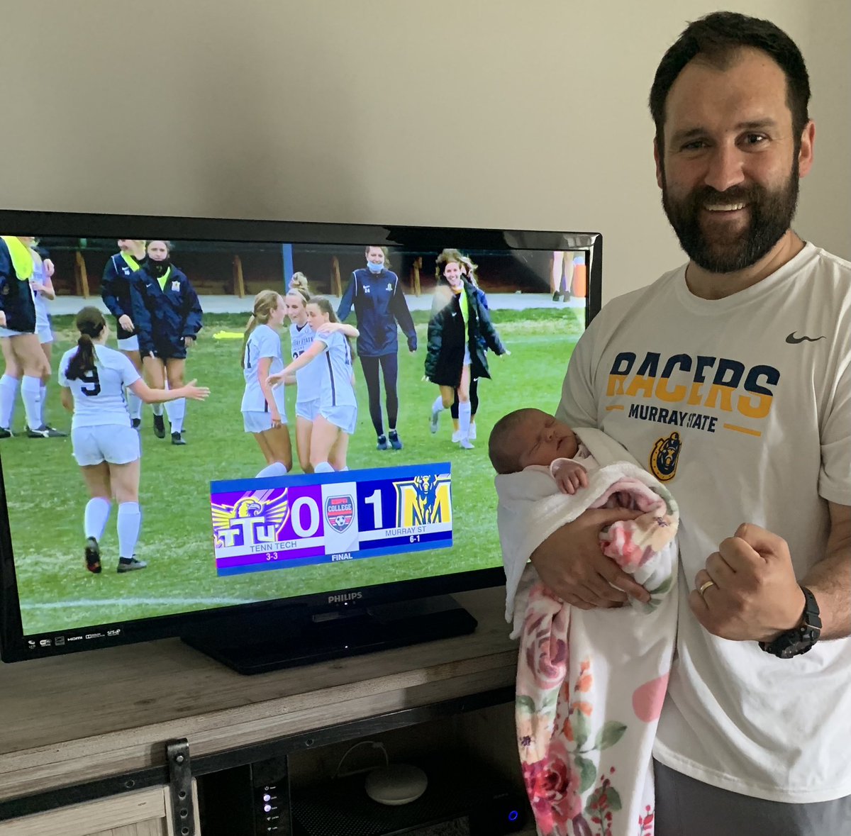 mattlodge6's tweet photo. Get in!! Well played girls... An absolutely Coxy masterclass. @PauICox @RacerSoccer #WeGoAgain 🐎🐎🐎 https://t.co/rHVWQmej3Z