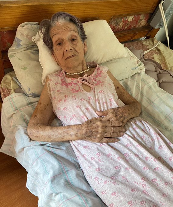 bwlygs's tweet photo. My grandma had a mild stroke a couple of days ago. She’s doing okay, but she’s unable to eat any solid food at the moment. We don’t have any financial support and the money we had saved it’s gone already due a funeral bill.

please, any type of help is appreciated! https://t.co/NOo5MeaNOe