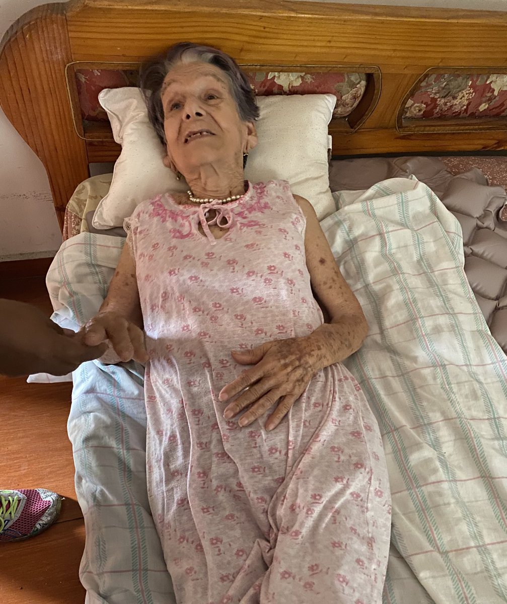 bwlygs's tweet photo. My grandma had a mild stroke a couple of days ago. She’s doing okay, but she’s unable to eat any solid food at the moment. We don’t have any financial support and the money we had saved it’s gone already due a funeral bill.

please, any type of help is appreciated! https://t.co/NOo5MeaNOe