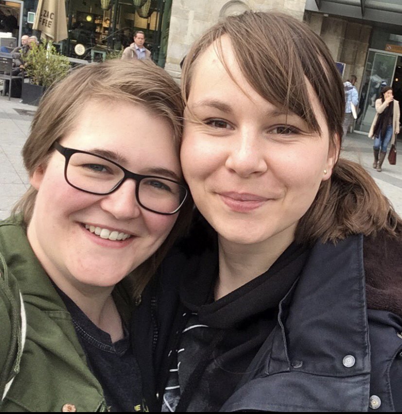 DomiLovesLP's tweet photo. I thought that the concert in Hamburg would be my last but @Juull_Iiaa and @Samweis1900 organized a early birthday gift for me. A trip to Luxemburg including the @mikeshinoda show! I was shocked bec no one ever did something like that for me before 😭
So my journey started https://t.co/qeTtW0r0Nc
