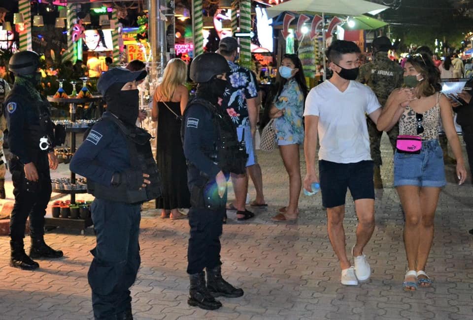 Gobierno de Laura Beristain consolida un municipio más seguro para los solidarenses.

facebook.com/SPyTSolidarida…

#ParaServiryProteger
#PolicíaCercanaalaGente