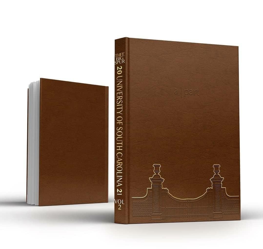 alexandrankoch's tweet photo. Order your 2020-21 Carolina YB before prices go up in April! (Link to order in bio)

⬆️ Home shipping is included in the $75 price, for a COVID-safe distribution https://t.co/DNklkAhmUD