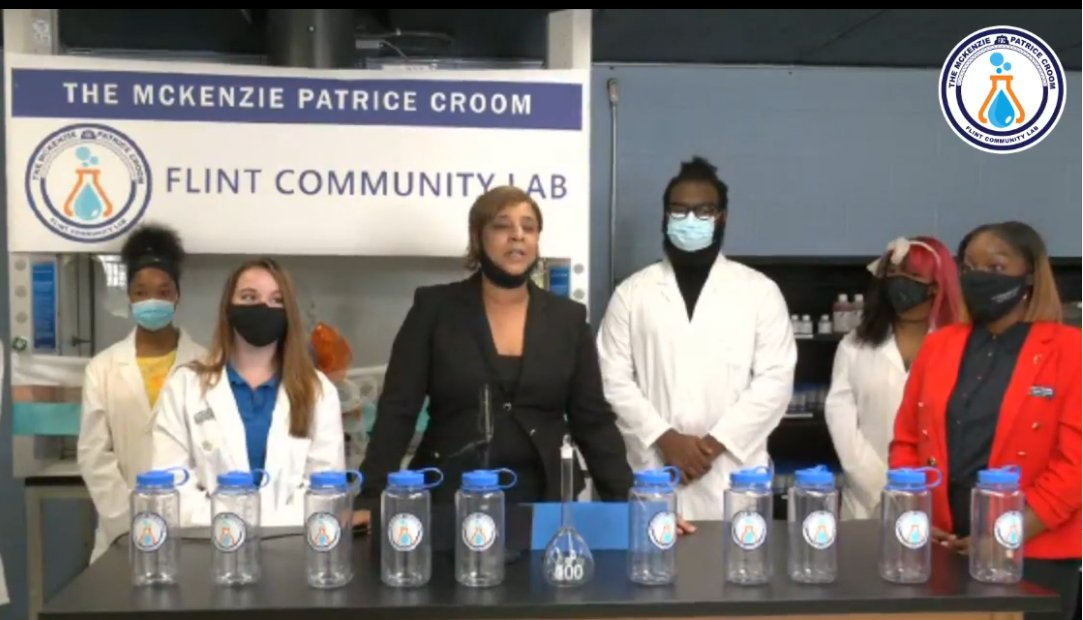 Labconco's tweet photo. The #FlintCommunityLab is testing the water in 21,000 homes. We're glad Labconco fume hoods and biosafety cabinets can be a part of the project, keeping their test samples free from contamination. Featured on CBS News (at 19:05) - https://t.co/gDFILSFPIB https://t.co/KNHTs5YRNi